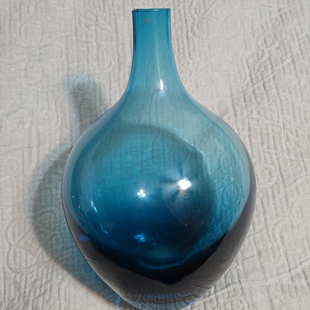 IKEA Vibrant Blue Glass Vase - Picture 3 of 4